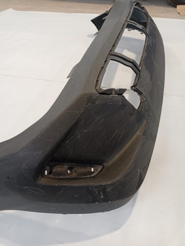 PARAGOLPE TRASERO TOYOTA COROLLA CROSS 2021-2023 ORIGINAL - Imagen 2