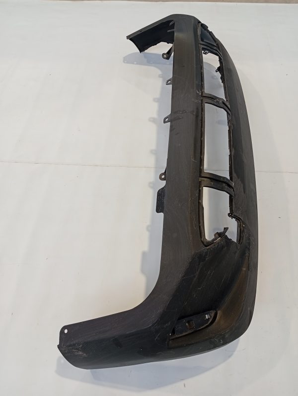 PARAGOLPE TRASERO TOYOTA COROLLA CROSS 2021-2023 ORIGINAL - Imagen 3