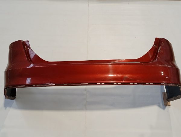 PARAGOLPE TRASERO FORD FOCUS LII 4P 13/19