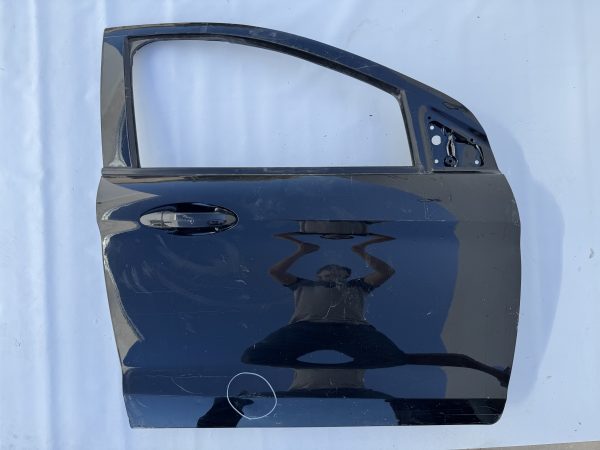 PUERTA DELANTERA DERECHA FORD KA 15/21