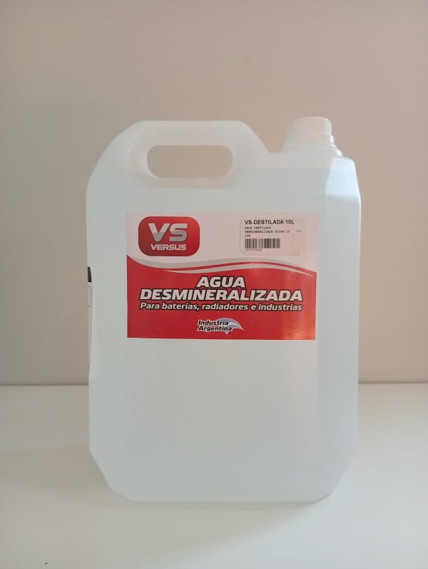 Agua Desmineralizada ¨VERSUS¨ x 10 litros